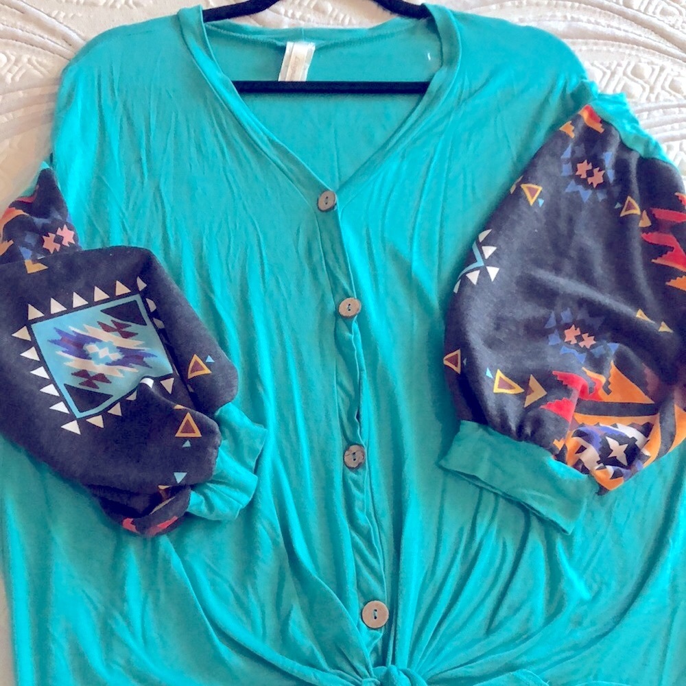 Boho Aztec Puff-Sleeve Top
